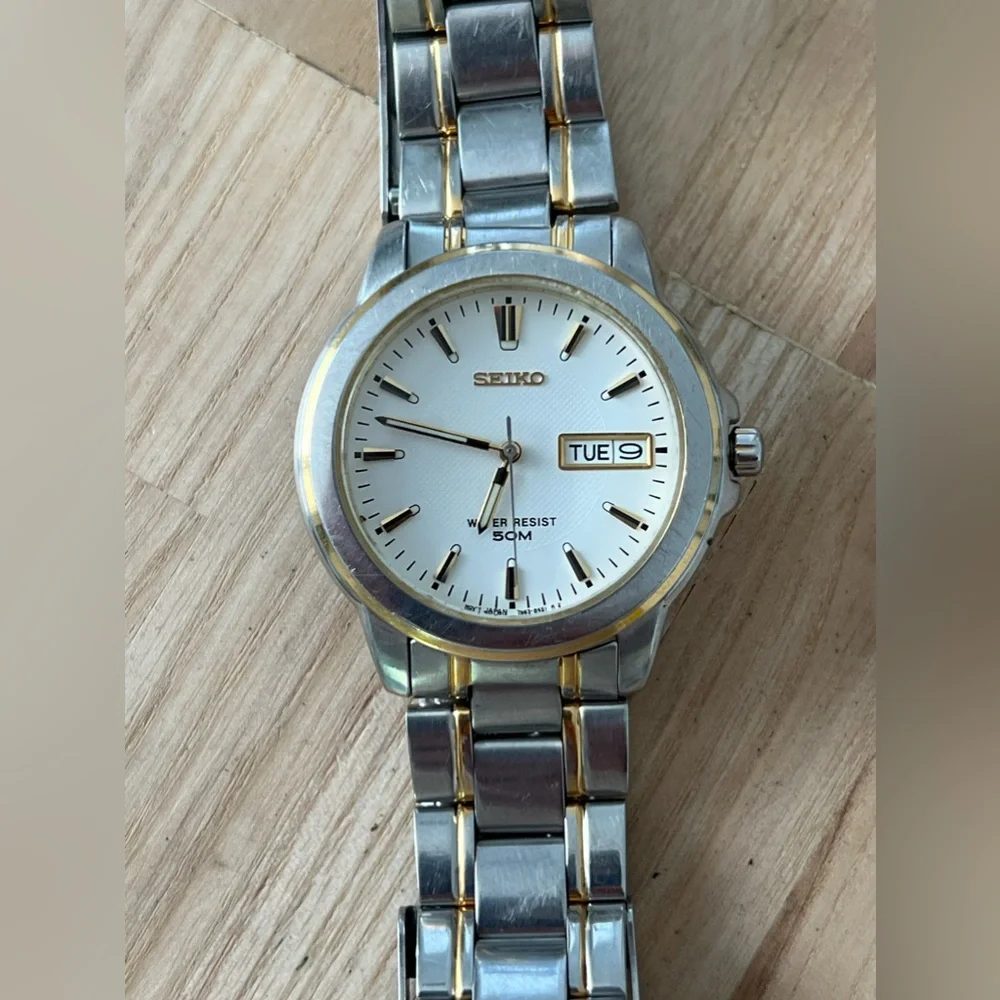 Seiko Vintage Men’s Watch White Dial Date Window Two-Tone Bracelet New Crystal